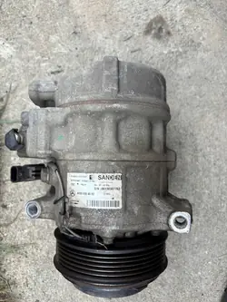 Compresor de AC MERCEDES W205 W213 2.0 A0008304002