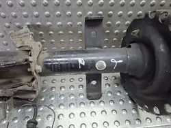 Etuvasen Jousitus OEM S26309143 Renault