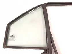 Vitre triangulaire OEM 43R000383 porte droite arrière