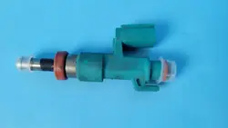 Einspritzdüse OEM 23250-24020 für Toyota RAV4 V 2.0