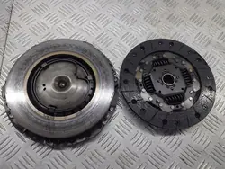 Placa de pressão de embreagem com disco Audi A3 1.6