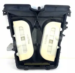 Ilmansuodattimen kotelo AUDI SQ7 SQ8 4M0133827A