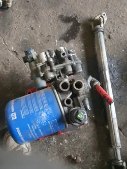 Luchtdroogerklep OEM K060707N00 voor Iveco Trakker
