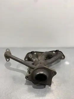 Collecteur d'échappement Toyota Prius 2011 OEM FBZ19151