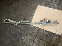 Mercedes W169 etupyyhkijämekanismi OEM 404902