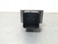 Relais de ventilateur Renault OEM FBZ15379 - Pièce d'occasion