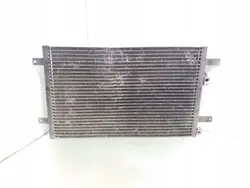 Gebrauchter AC-Kondensator OEM 7M0820413F für VW Sharan