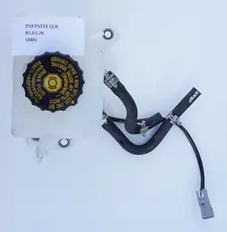 Réservoir de liquide de frein Infiniti Q50 OEM D72104GK5A