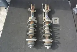 Amortecedor Dianteiro Esquerdo OEM 543029903R Usado