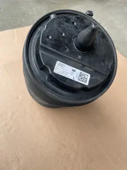 Audi A6 C8 Rear Left Air Shock 4K0616001E