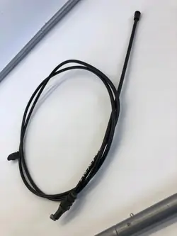 Cabo fecho capô Mercedes-Benz A1778803200 - Usado