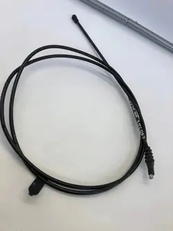 Cable cierre capó Mercedes-Benz A1778803200 - Usado