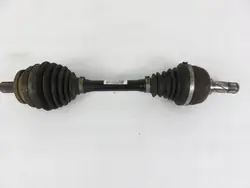 Arbre de transmission GKN OEM P8689213 d'occasion - 48 chars
