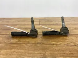 Extremo de barra de dirección Dodge Charger Challenger 2015+