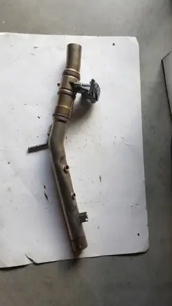Tubo de Válvula de Escape OEM 4K0253409C - Audi OE