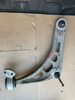 Brazos de suspensión delantero izquierdo OEM 20160125 BMW E46