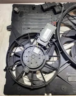Ventilateur radiateur Porsche Cayenne 955 OEM 7L0121207E