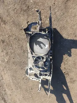 Renfort de Poulie de Courroie Avant OEM VW Passat B5