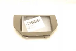 Skoda USB-pistorasia OEM 6VB857367 Fabia IV:lle