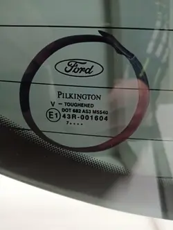 Vitre arrière OEM 3568BYPMW66 pour Ford S-Max (2006-2015)