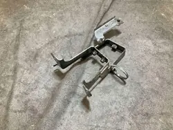 Pièces de compartiment moteur Volvo OEM 22W50
