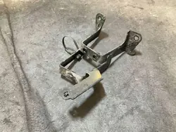 Peças do compartimento motor Volvo OEM 22W50