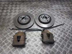 Juego de discos, pastillas y pinzas delanteras OEM PRZÓD