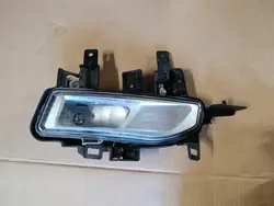 Suporte de farol de neblina dianteiro direito Nissan Qashqai II