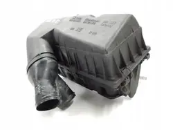 Audi 80 B2 1.6 D Ilmansuodattimen Kotelo