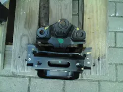 Suzuki OE 54R--SALS00 Vaihteiston Tuki Vitara 1.5