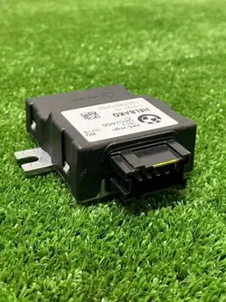 Controlador Bomba Combustível BMW OEM 11812110 3.0L 2019