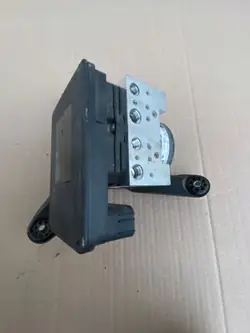 Pompe ABS BMW X1 F48 OEM 6877109 6877110