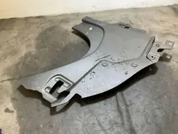 Begagnad Volvo OE slutdetalj OEM 32297905