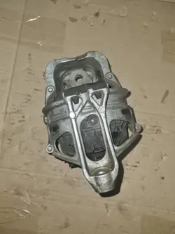 Engine Mount Right Porsche Cayenne 9Y Audi Q7 Q8