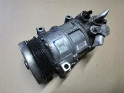 Gebrauchter Klimakompressor OEM 55194880 für Fiat Grande Punto 1.4