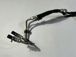 Línea de refrigeración de aceite Ford Mustang VI 5.0 GT OEM 6435787