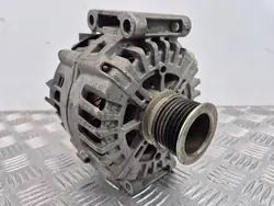Mercedes E350 d W213 3.0 Alternator A0009060903
