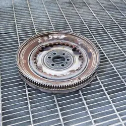 Automaattivaihteiston vauhtipyörä VW Passat B6 03C105266J