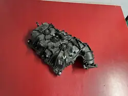 BMW OE 8647975 Coletor de admissão