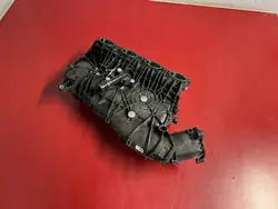 BMW OE 8647975 Collecteur d'admission