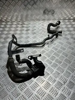 Vattenpump Slang Audi Q2 GA 16- 1.6 TDI 5Q0131984Q