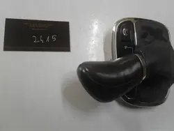 Pommeau de levier noir cuir OEM 2032674810 - Occasion