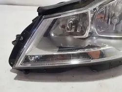 Phare Gauche Mercedes C W204 A2048205159