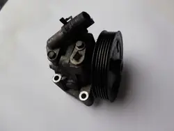 Ford Mondeo IV 2.0 TDCI Pompe de Direction 7G91-3A696-HA