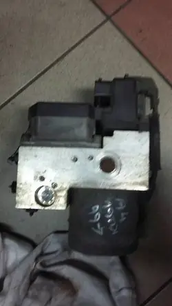 Pompe ABS OEM 111 pour Audi A4 B5 1999-