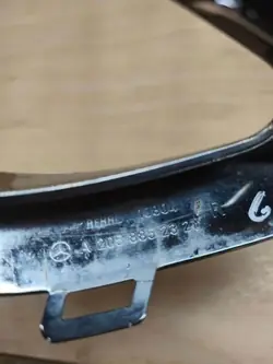 Embout d'échappement Mercedes-Benz OEM A2058852321 Occasion