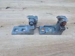 Charnière Porte Gauche Avant OEM Z157 Opel Corsa D