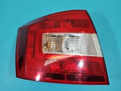 Feu Arrière Gauche - Skoda Rapid Kombi