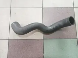 VOLVO S80 2.4d Tuyau Intercooler Turbo 30645936