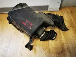 Ilmansuodattimen kotelo Ford Focus MK3 C-Max MK2 10-14